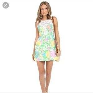 Lilly Pulitzer Raegan Dress in Hibiscus Stroll